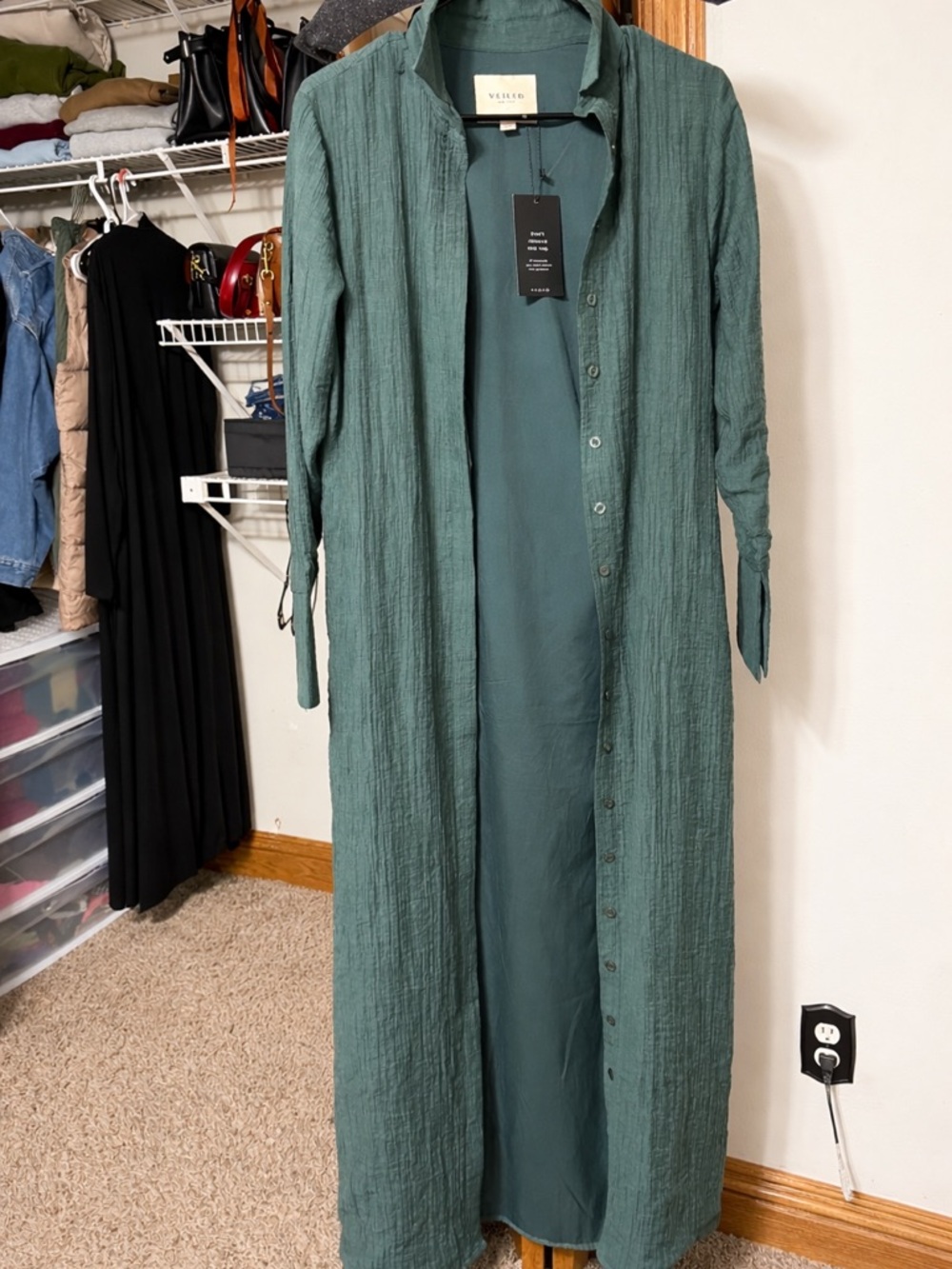 Veiled Collection Long Textured Button-down dress - Green NEW!